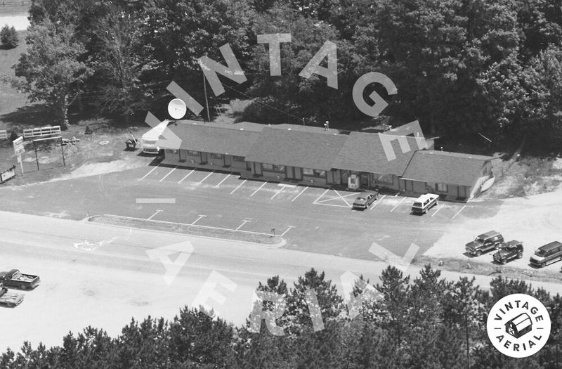 South Boardman Motel (Yankee Motel) - 1996 (newer photo)